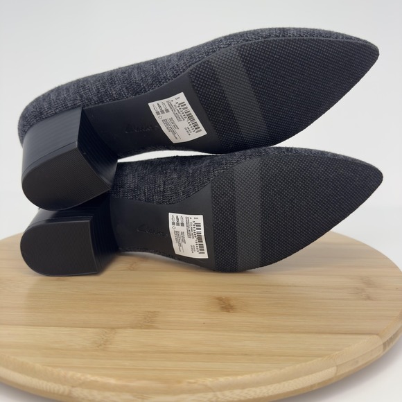 Clarks Collection Shoes Womens Size 8 Gray Pointed Toe Block Heel Comfort Pump - Picture 10 of 10